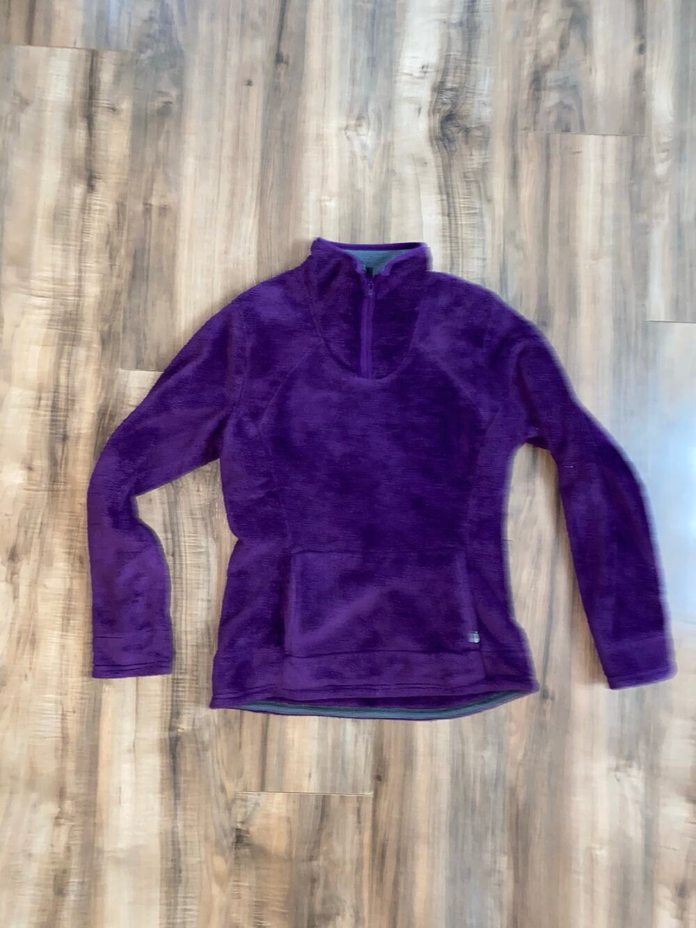 The North Face Womens Purple Fleece Fuzzy Half-Zip Pullover kangaroo pocket SZM